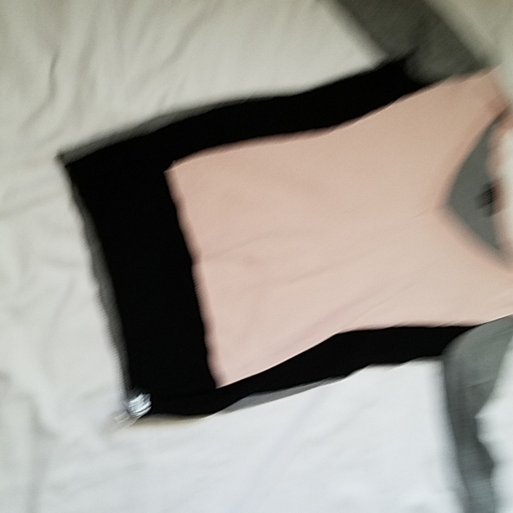 Colorblock Sweater - Picture 2 of 4